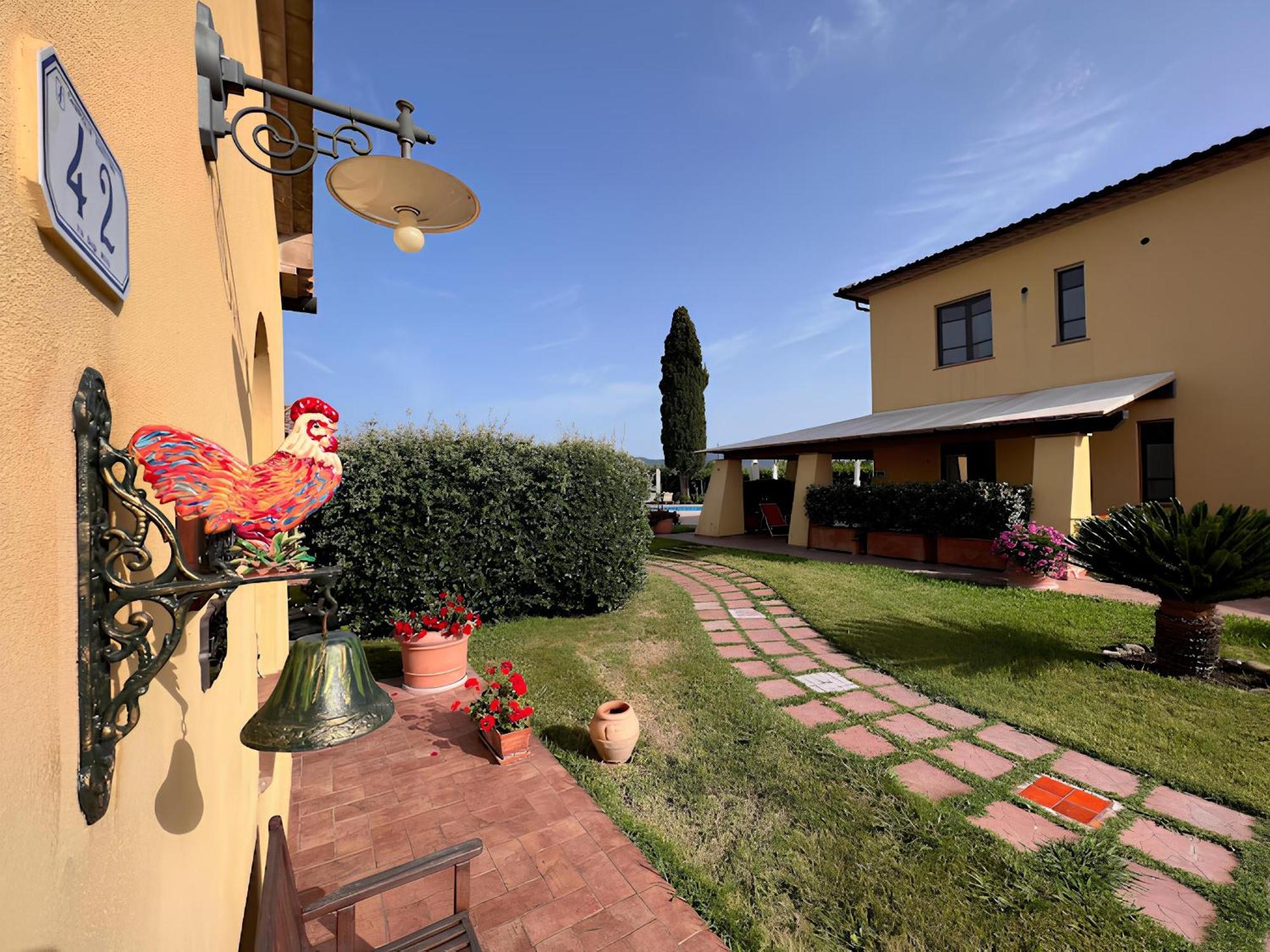 Aparthotel Podere Tre Cipressi à Campiglia Marittima Extérieur photo