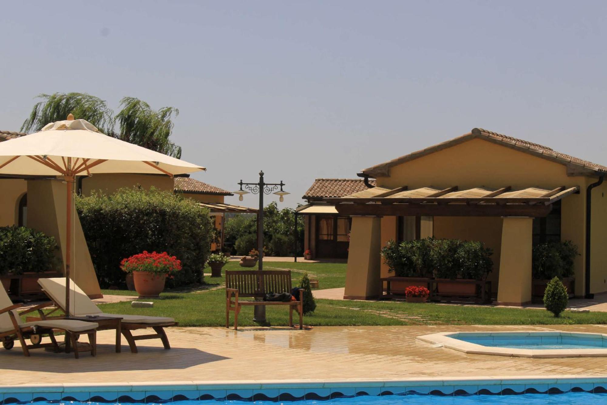 Aparthotel Podere Tre Cipressi à Campiglia Marittima Extérieur photo